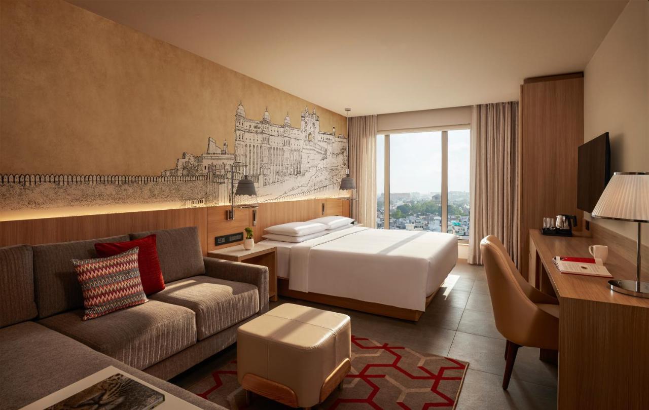Hyatt Place Jaipur Malviya Nagar Exterior foto A guest room at the hotel
